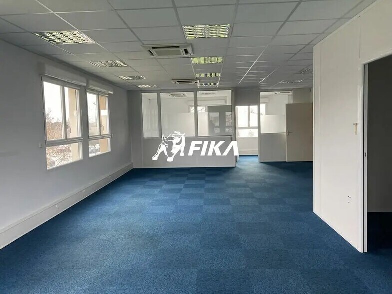 Office in Blagnac for lease - Interior Photo - Image 3 of 8