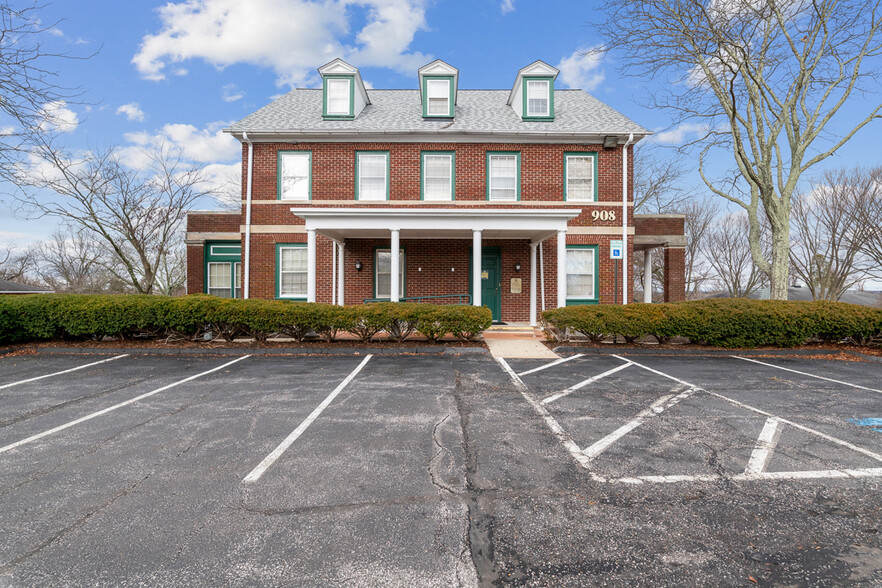 908 Washington Rd, Westminster, MD for lease - Building Photo - Image 1 of 37