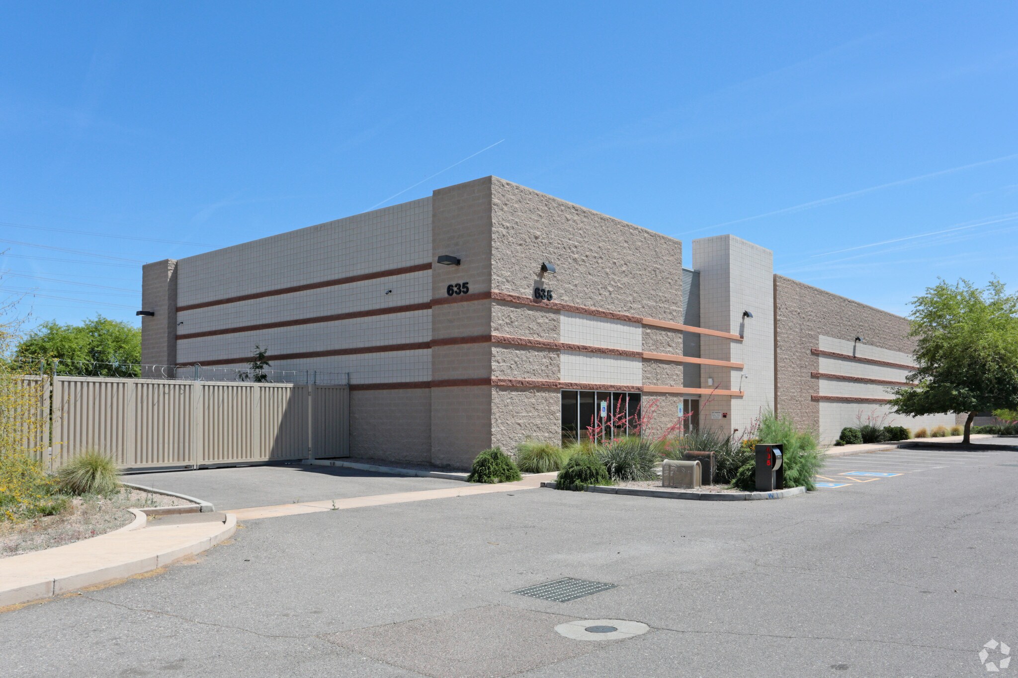 635 W Elliot Rd, Tempe, AZ for sale Building Photo- Image 1 of 1