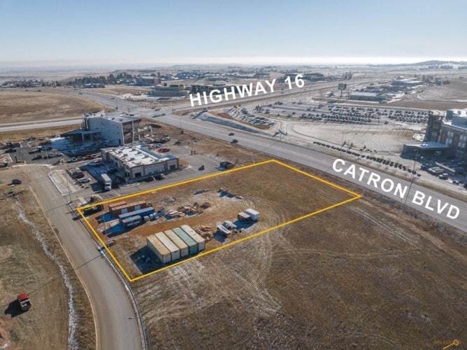 2015 Hope Ct, Rapid City, SD for lease - Primary Photo - Image 1 of 9