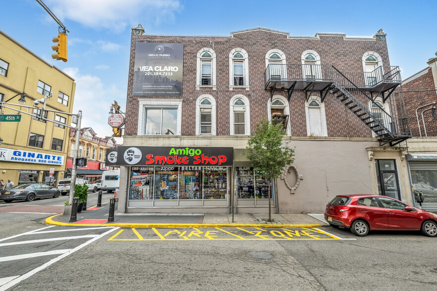 4419 Bergenline Ave, Union City, NJ for lease - Building Photo - Image 3 of 8