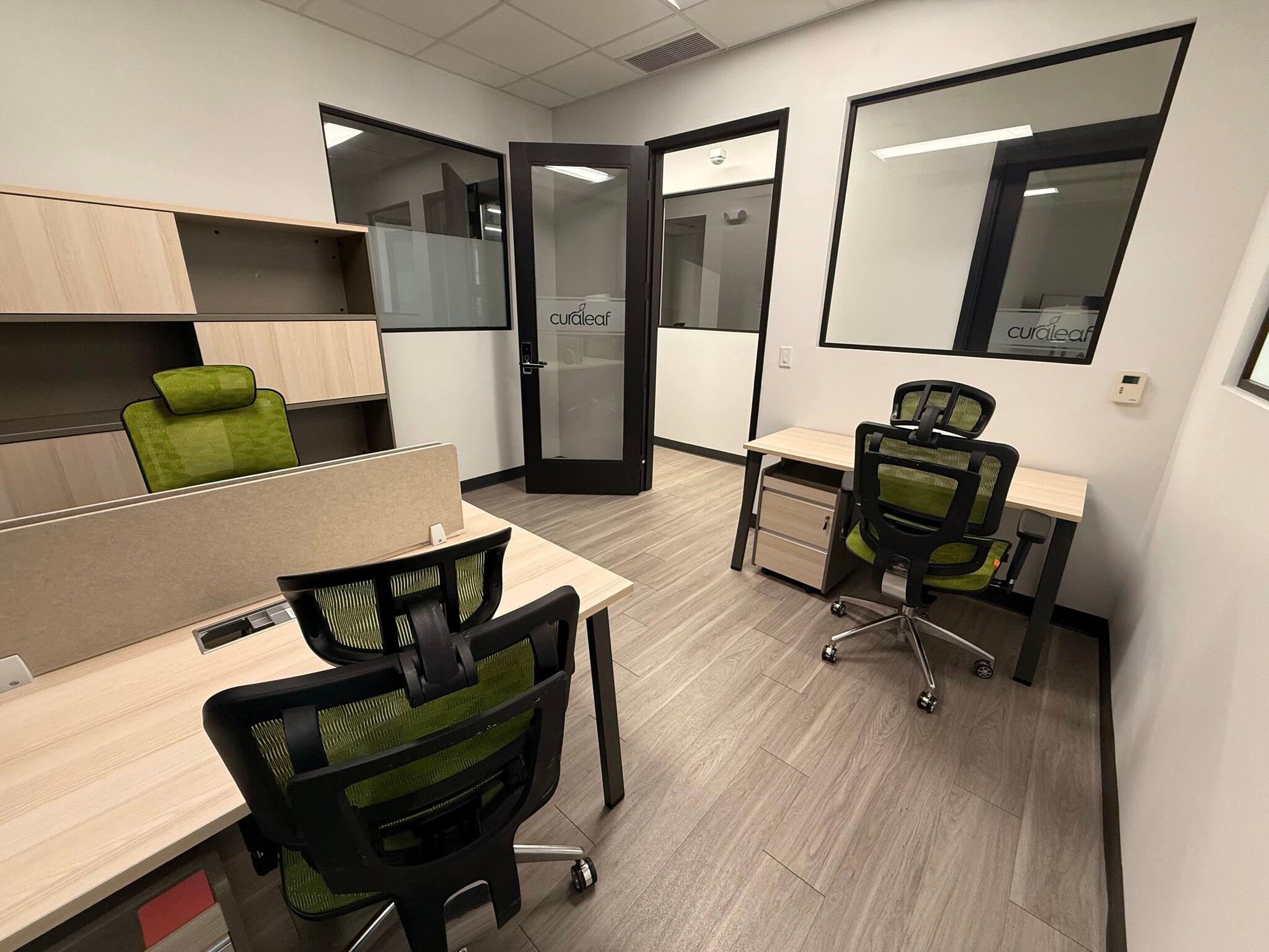 136 4th St N, Saint Petersburg, FL for lease Interior Photo- Image 1 of 3