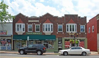 More details for 49-59 E Main St, Riverhead, NY - Office, Retail for Lease