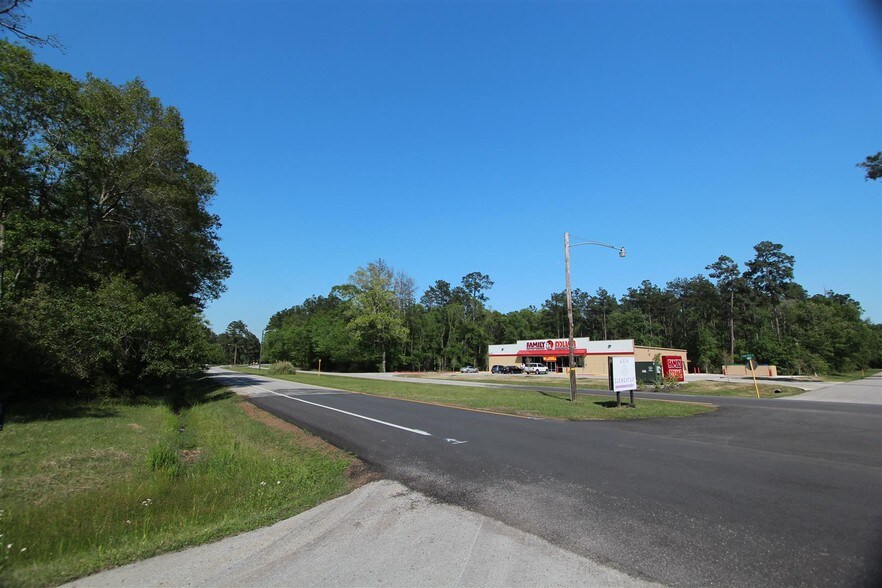 Roman Forest Blvd, New Caney, TX for sale - Building Photo - Image 1 of 1