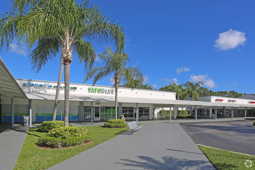 4587-4661 Okeechobee Blvd, West Palm Beach, FL for lease - Building Photo - Image 3 of 8