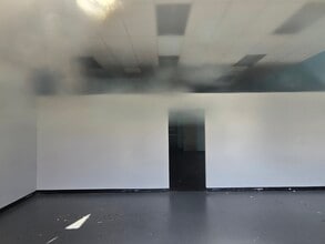 4296 Old Suwanee Rd, Buford, GA for lease Building Photo- Image 2 of 2