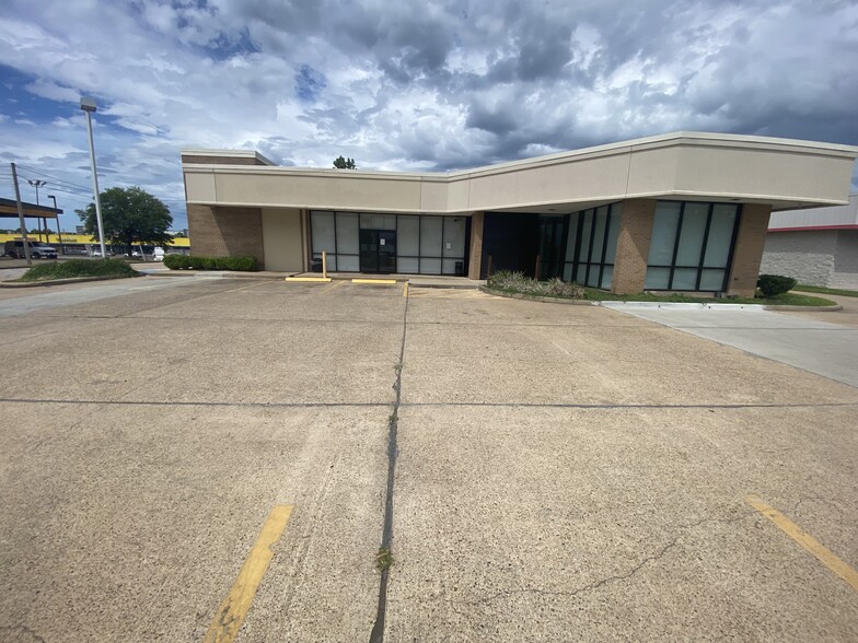 1927 N Market St, Shreveport, LA for sale - Building Photo - Image 1 of 15