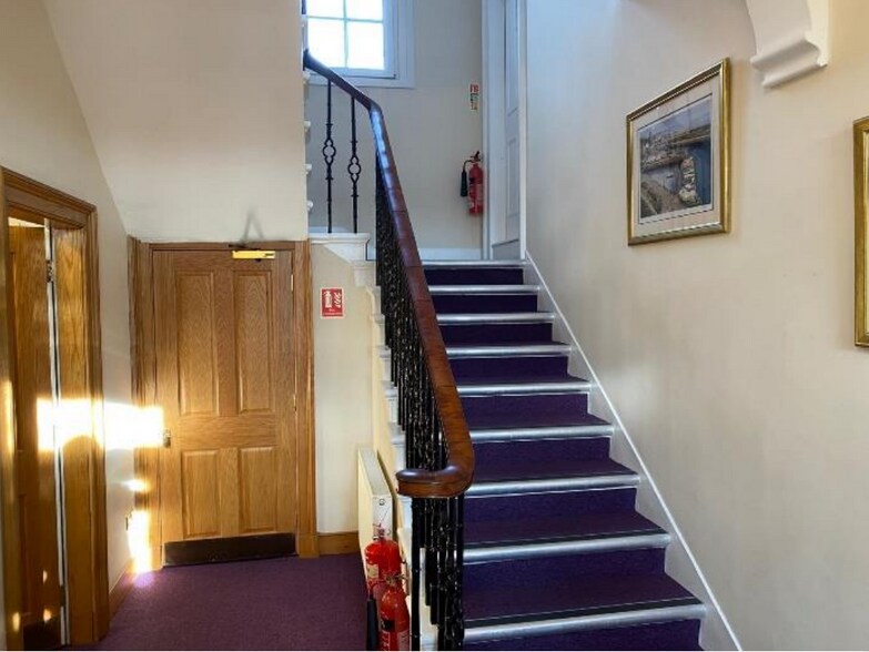 189 Nicol St, Kirkcaldy for lease - Interior Photo - Image 3 of 4