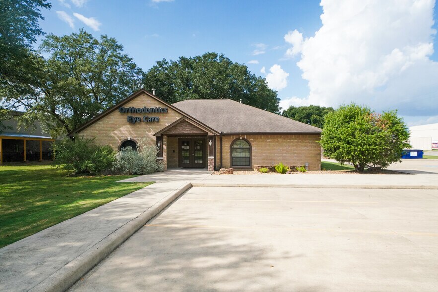 14248 Spring Cypress Rd, Cypress, TX for sale - Building Photo - Image 1 of 1