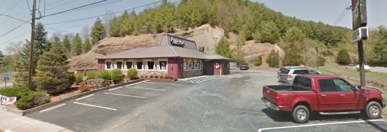 107 Front St, Richlands, VA for sale - Building Photo - Image 1 of 1