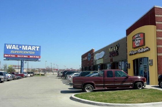 8930 E R L Thornton Fwy, Dallas, TX for sale Building Photo- Image 1 of 1