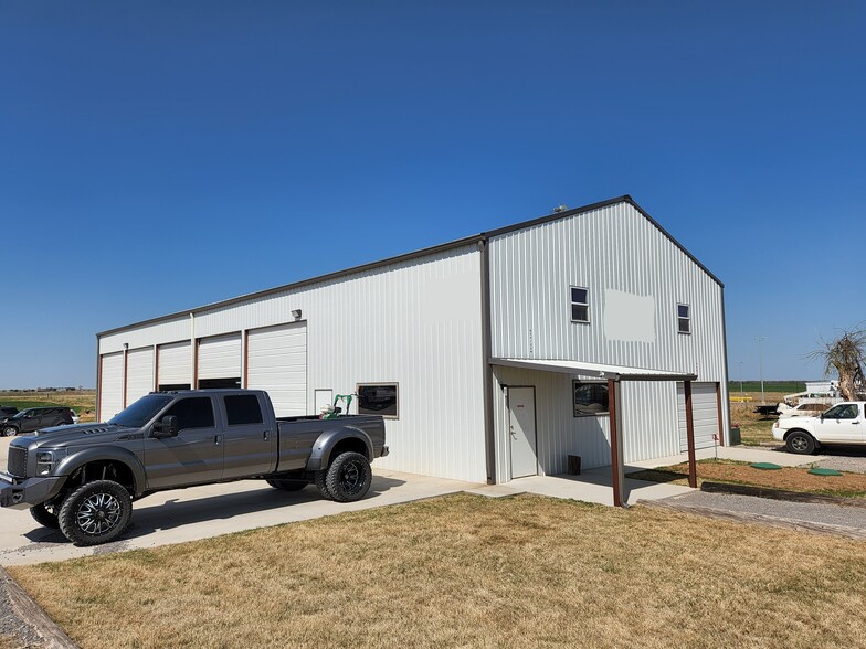 20391 hwy 152, Union City, OK for sale - Primary Photo - Image 1 of 1