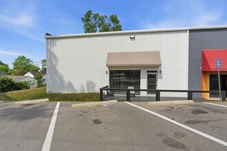 1056 E Trinity Ln, Nashville, TN for lease Building Photo- Image 2 of 27