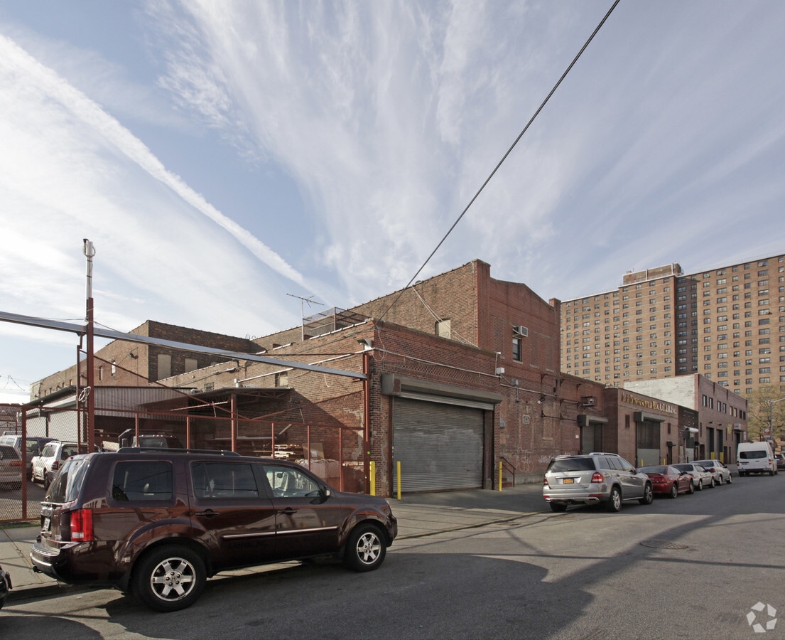 Flushing Ave, Brooklyn, NY 11206 Property Record