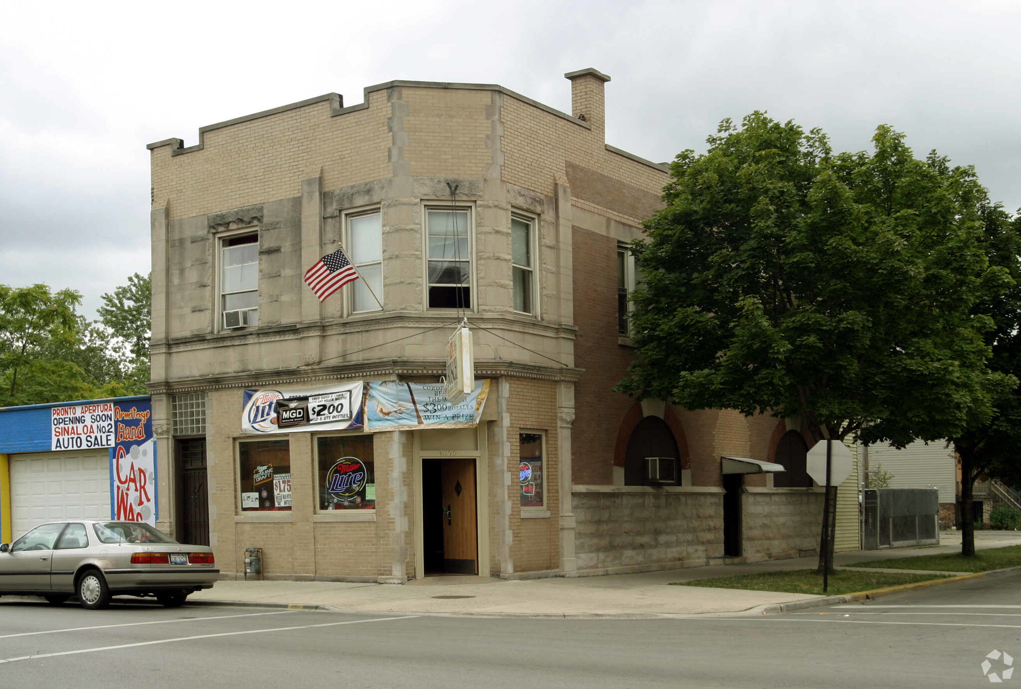 3659 W Armitage Ave, Chicago, IL for sale Primary Photo- Image 1 of 3