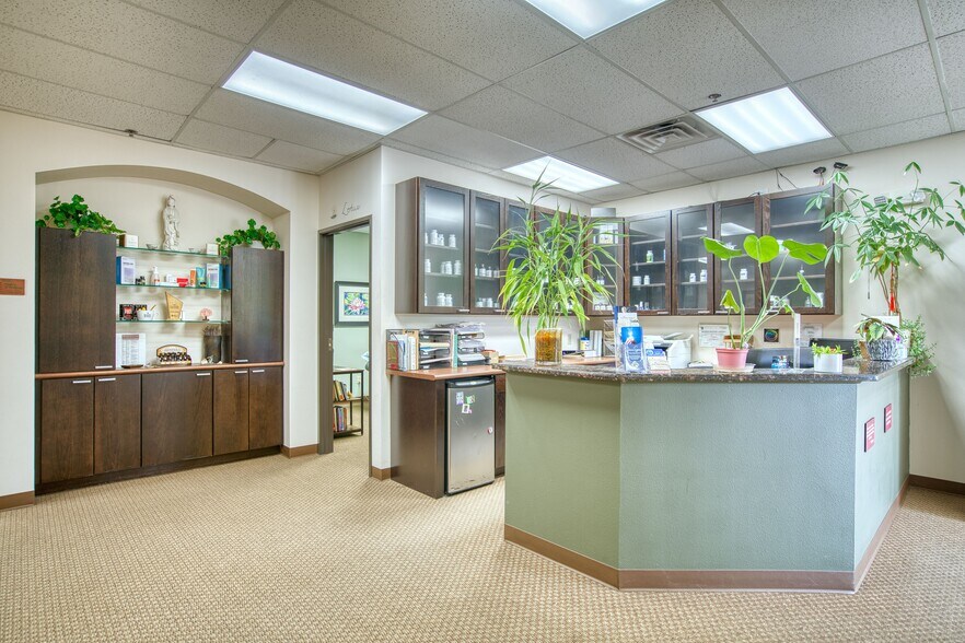 1148 W Dillon Rd, Louisville, CO for lease - Interior Photo - Image 2 of 8