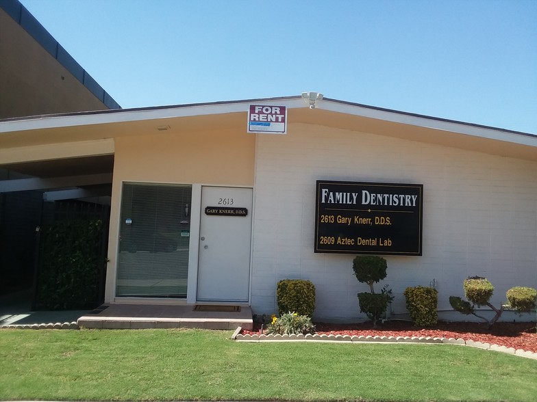 2609-2611 G St, Bakersfield, CA for lease - Building Photo - Image 1 of 1