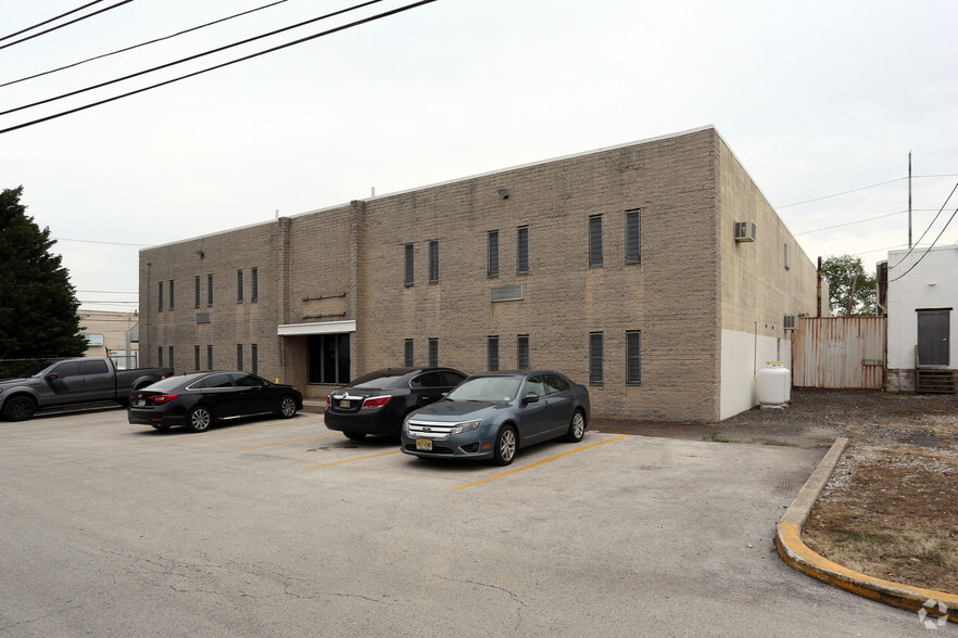 101 Pine St, Holmes, PA for lease - Building Photo - Image 3 of 11