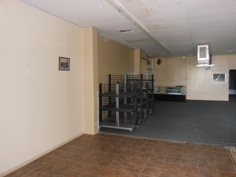 85-906-85-910 Farrington Hwy, Waianae, HI for lease - Interior Photo - Image 2 of 2