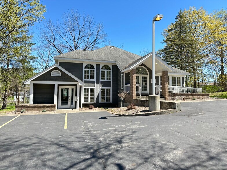 4 Tower Dr, Fulton, NY for sale - Building Photo - Image 1 of 1