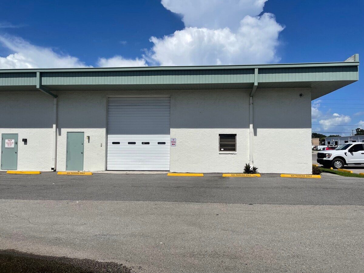 324 Seaboard Ave, Venice, FL 34285