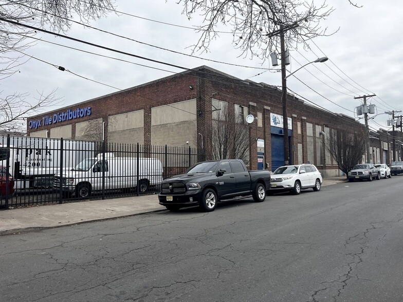 488-500 Mulberry St, Newark, NJ for sale - Building Photo - Image 2 of 24