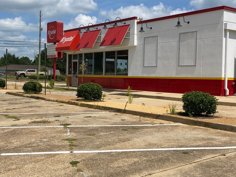 2615 W Main St, Tupelo, MS for sale - Primary Photo - Image 1 of 1