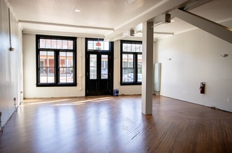 1225-1229 Lincoln St, Columbia, SC for lease Interior Photo- Image 2 of 9