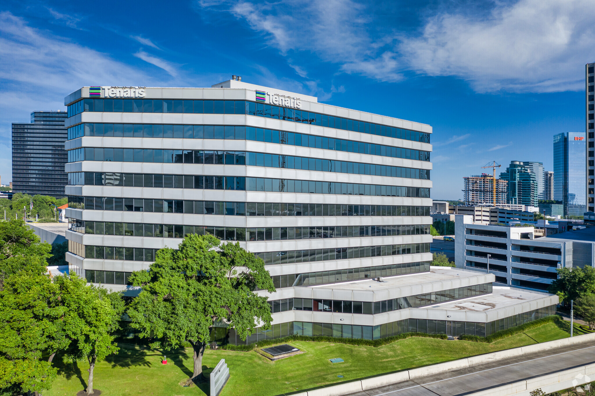 2200 West Loop South, Houston, TX for lease Building Photo- Image 1 of 30