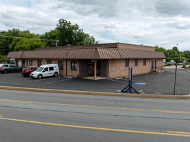 1085 Manheim Pike, Lancaster PA - Commercial Kitchen