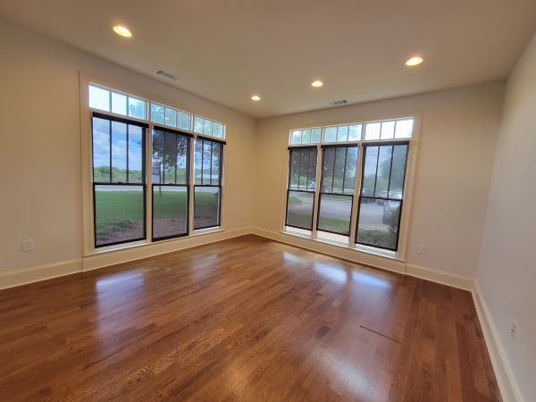 1022 Twelve Oaks Pl, Watkinsville, GA for lease Building Photo- Image 1 of 11