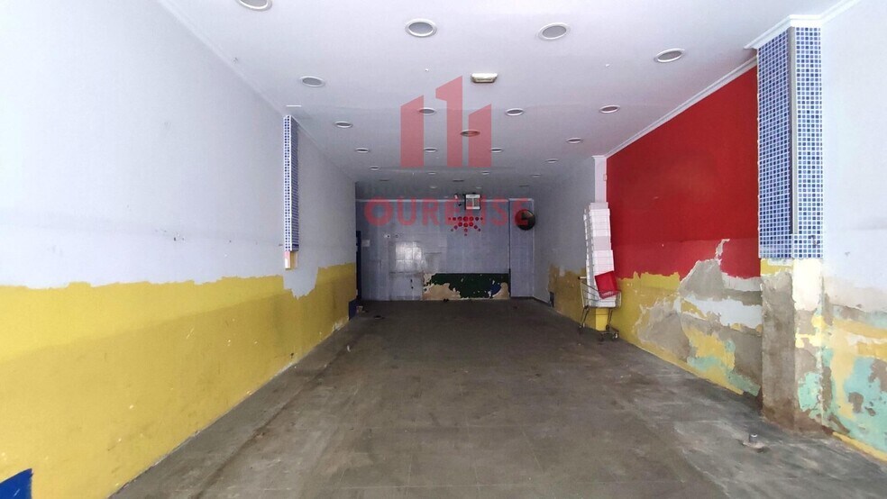 Retail in Ourense, Orense for lease - Building Photo - Image 1 of 10