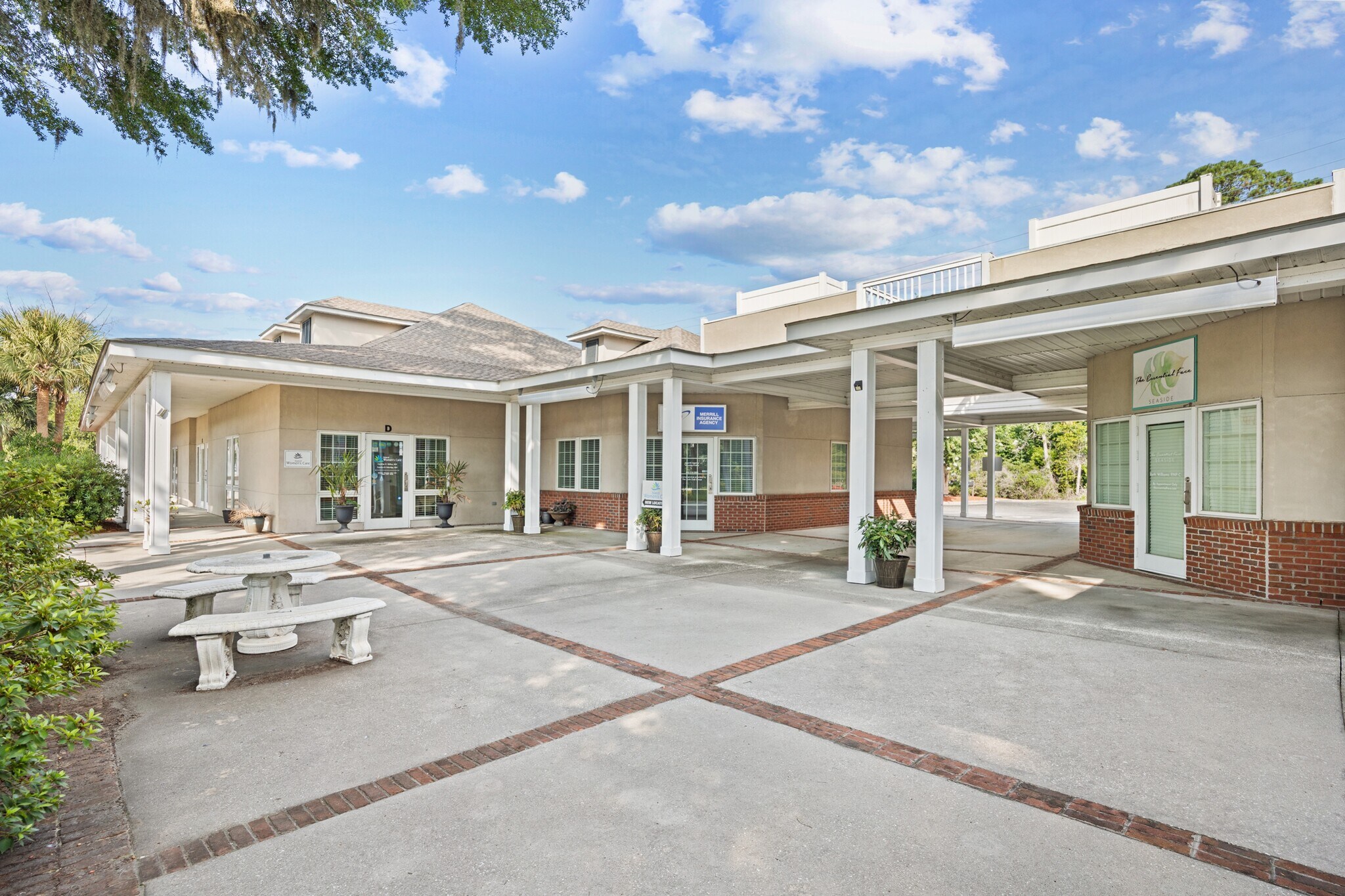 38 Blackgum Rd, Pawleys Island, SC for lease Building Photo- Image 1 of 15