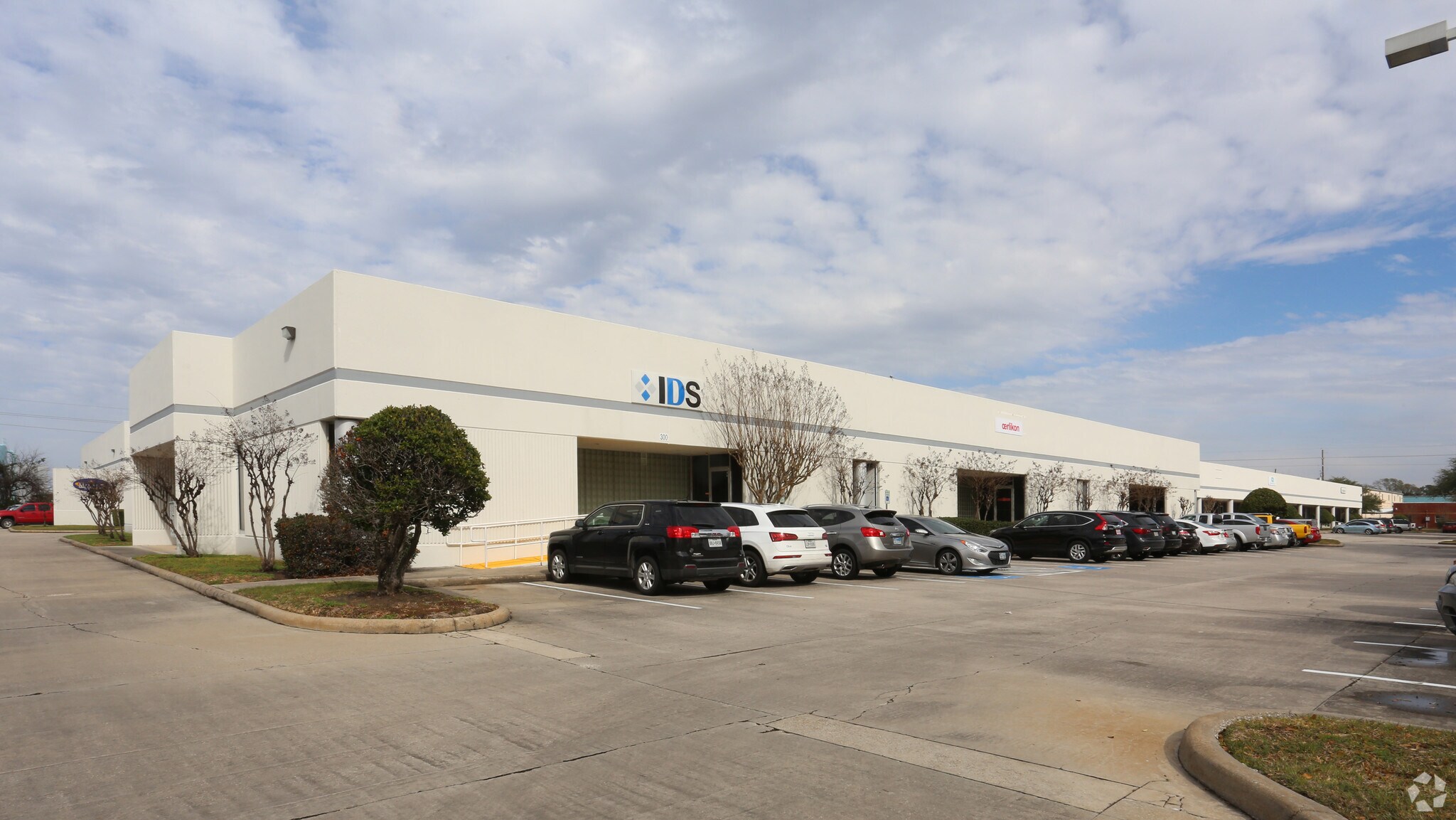 283 Lockhaven Dr, Houston, TX for sale Primary Photo- Image 1 of 1