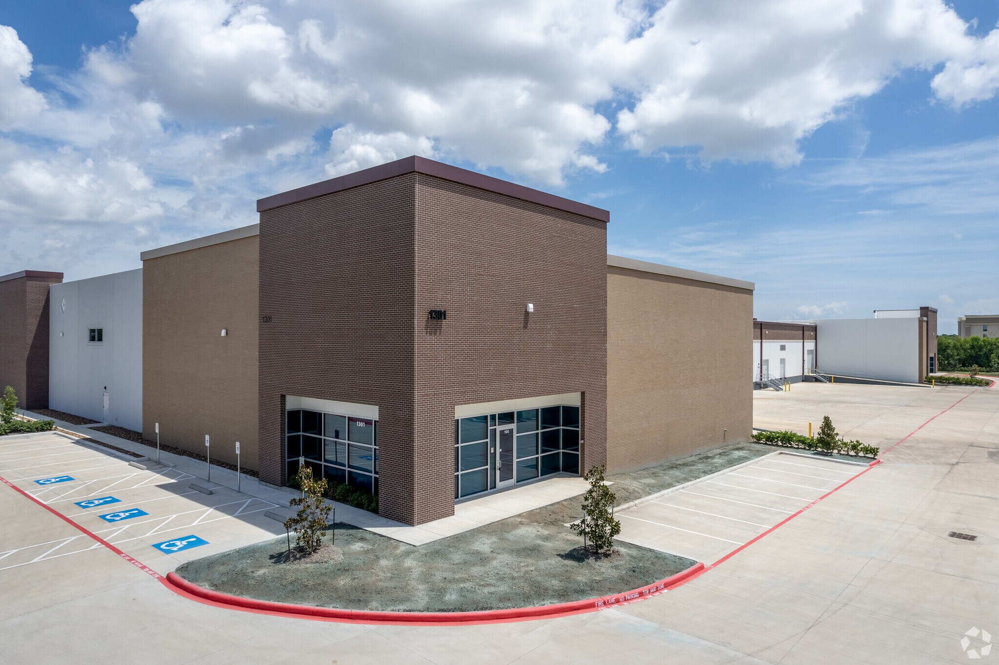 1301 S 16th St, La Porte, TX for sale Building Photo- Image 1 of 1