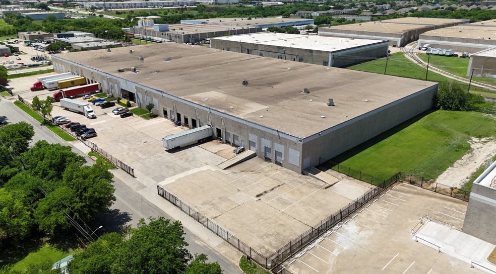 957 Heinz Way, Grand Prairie, TX for sale - Building Photo - Image 1 of 1