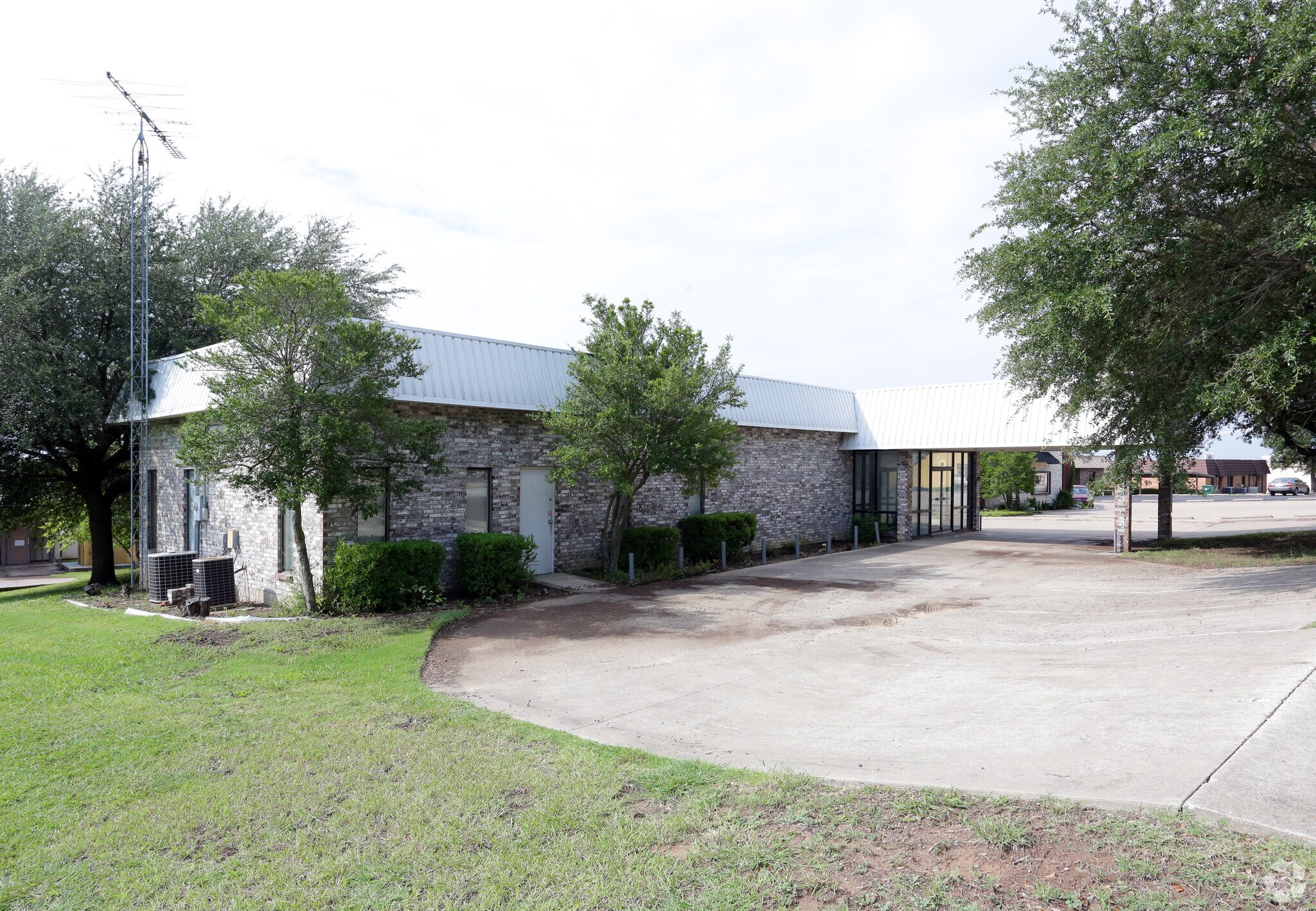812 Pecan Grove Rd E, Sherman, TX for sale Primary Photo- Image 1 of 1
