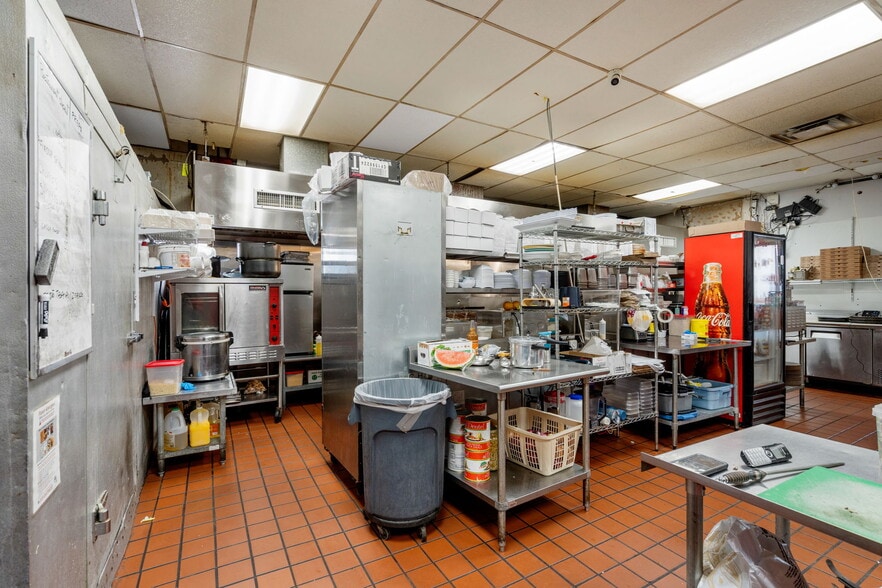 10-14 Chelmsford St, Chelmsford, MA for sale - Building Photo - Image 3 of 26