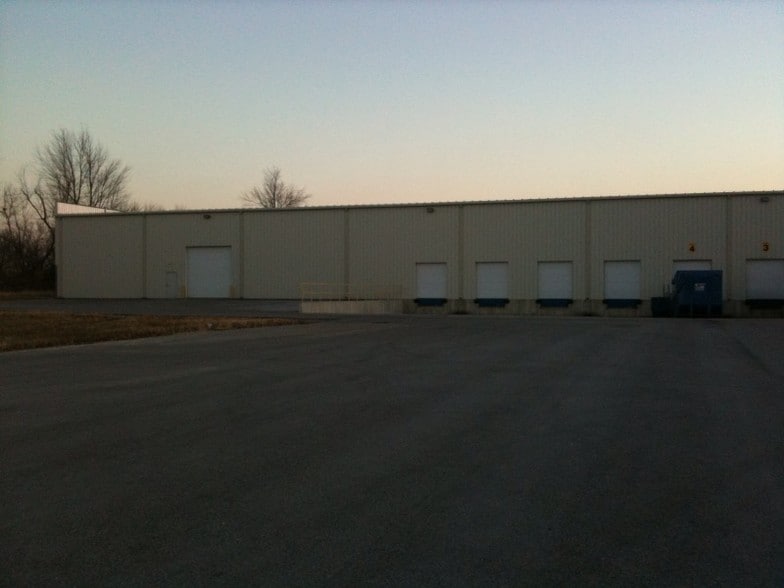 2813 Park East Blvd, Lafayette, IN for lease - Building Photo - Image 3 of 7