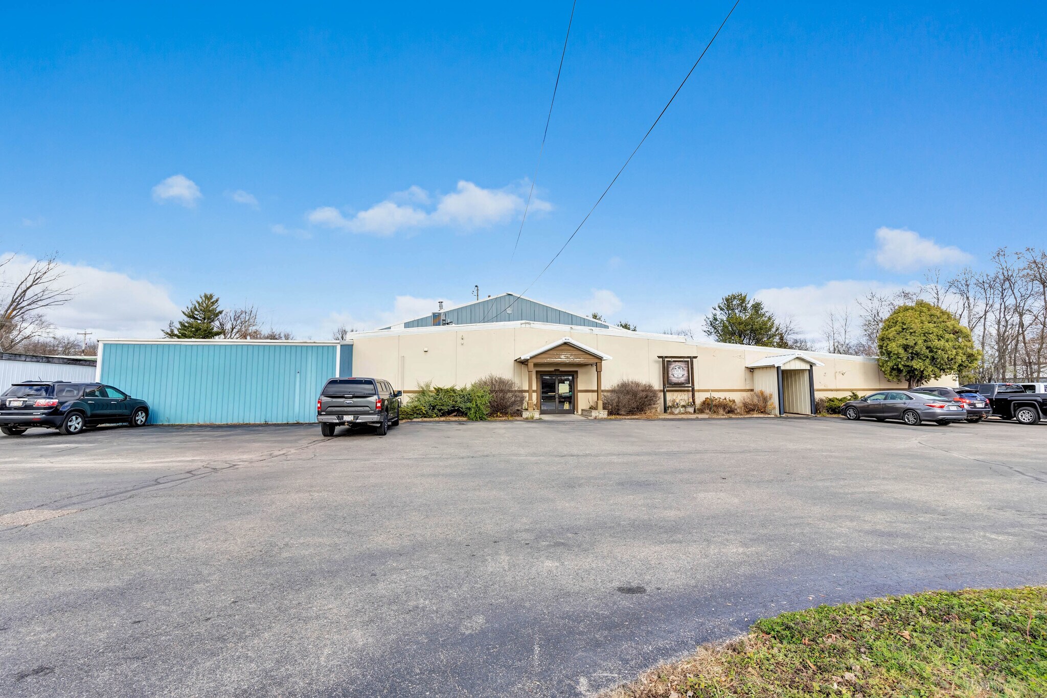 715 Redfield St, Waupaca, WI for sale Building Photo- Image 1 of 12