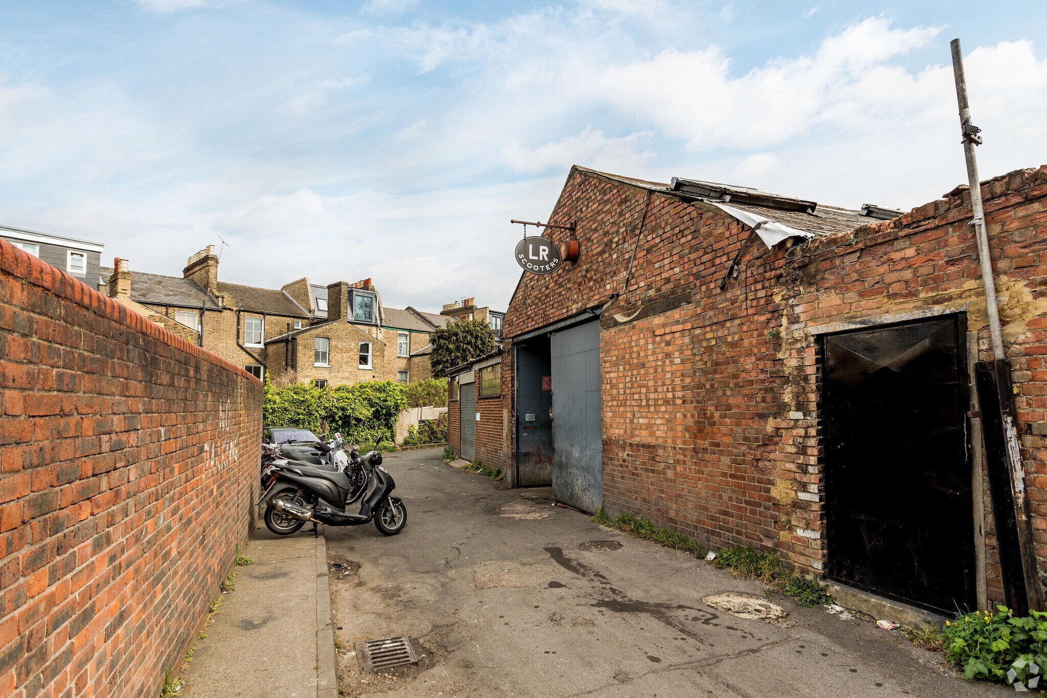 19A Victorian Grove, London for sale Primary Photo- Image 1 of 1