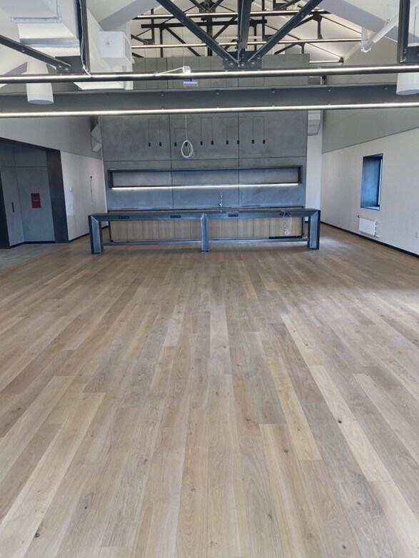 410 Tenth Ave, New York, NY for lease Building Photo- Image 1 of 3