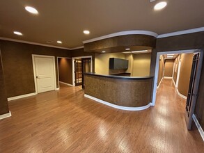 3004 Nederland Ave, Nederland, TX for lease Interior Photo- Image 2 of 21