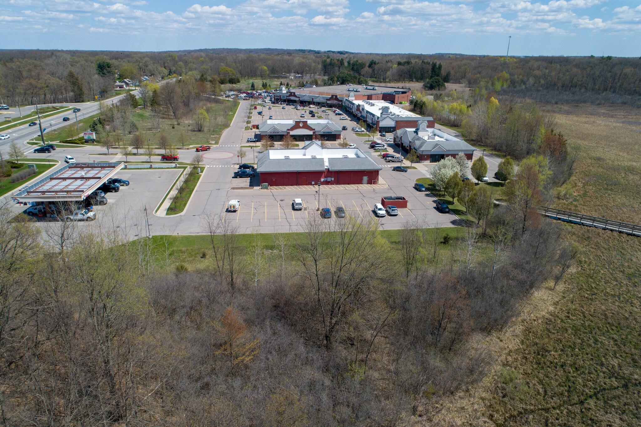 95809616 Chilson Commons, Pinckney, MI 48169 Chilson Commons