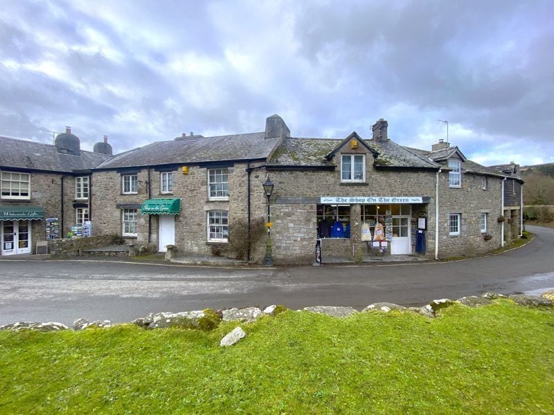 Widecombe In The Moor, Widecombe In The Moor for sale Primary Photo- Image 1 of 1