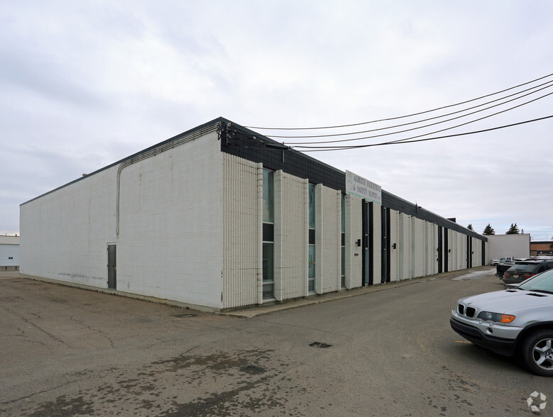 14207 128A Av NW, Edmonton, AB for lease - Primary Photo - Image 1 of 7