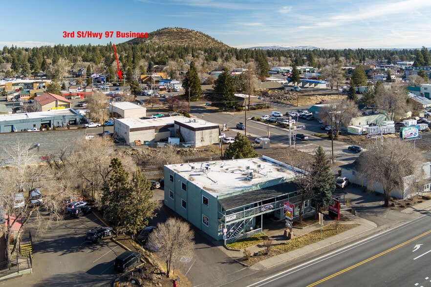 1824 NE Division St, Bend, OR for lease - Building Photo - Image 2 of 12