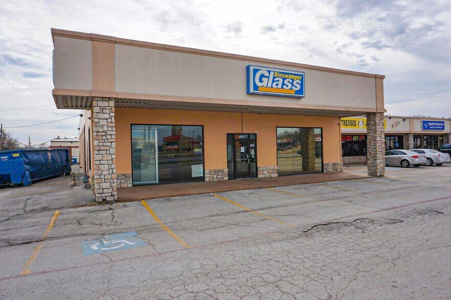 2627-2633 S Cooper St, Arlington, TX for sale - Building Photo - Image 1 of 1