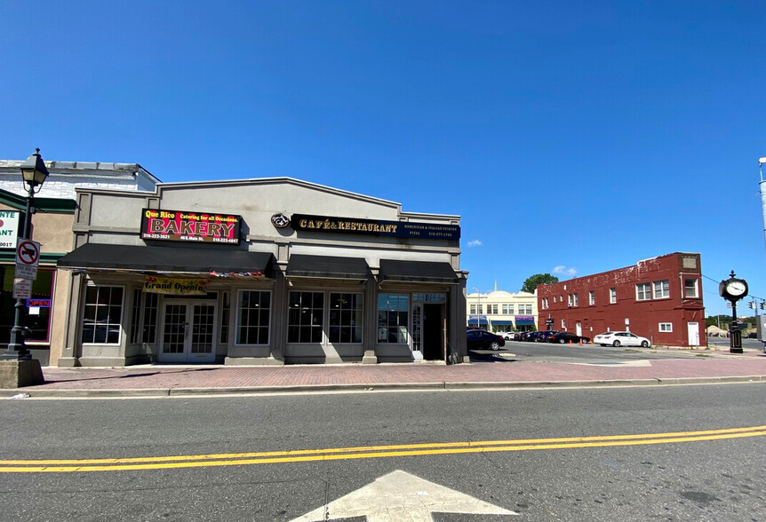 42-46 S Main St, Freeport, NY for sale - Building Photo - Image 1 of 1