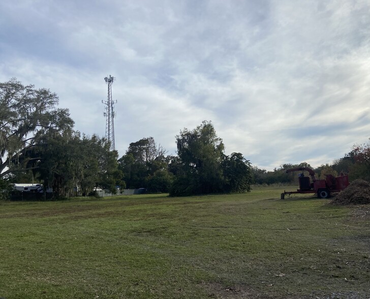 6850 Main St, New Port Richey, FL for lease - Primary Photo - Image 1 of 1